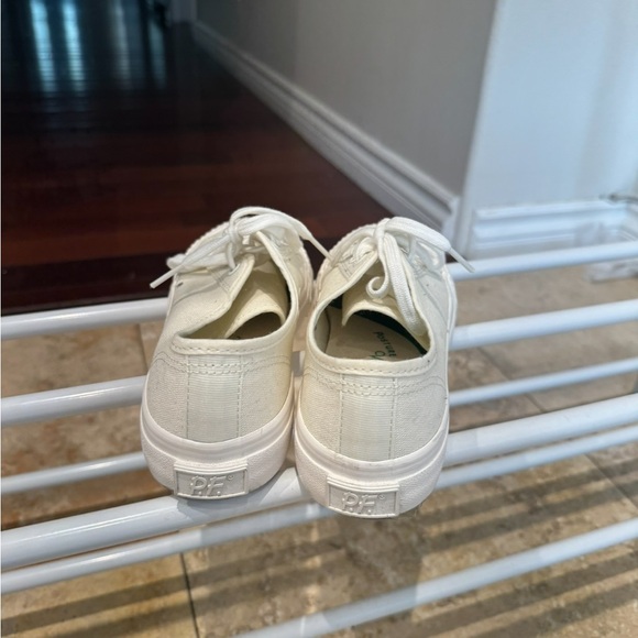 PF Flyers - Size 7 - Picture 3 of 3